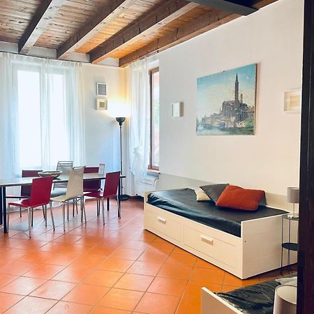 Sottoriva 12 City Center Large Apartment فيرونا المظهر الخارجي الصورة